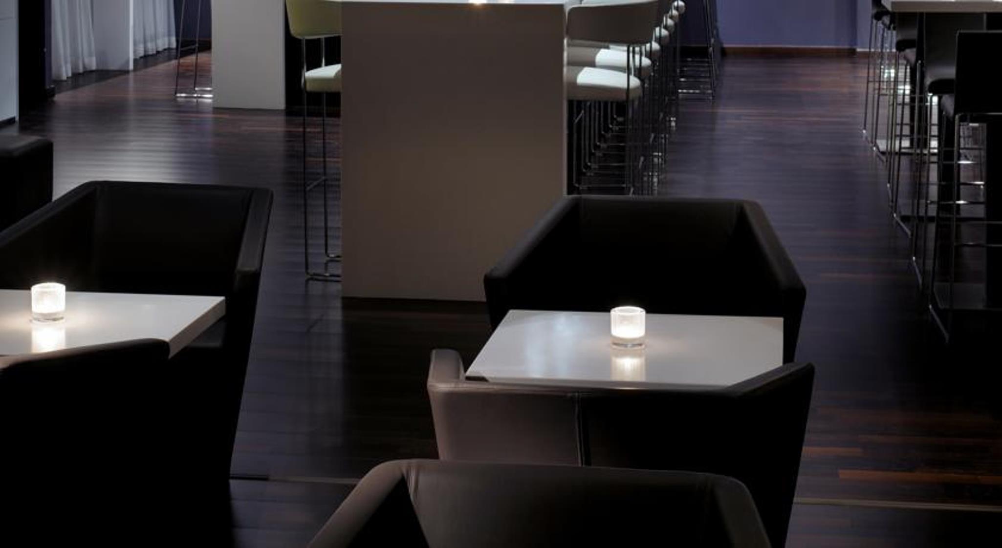 Hues Boutique Hotel Дубай Экстерьер фото